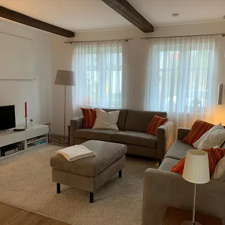 Holiday home Charmantes Haus Mit Zwei Und Grossem Garten In - Enjoy! Aventoft