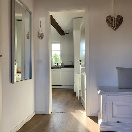 Holiday home Charmantes Haus Mit Zwei Und Grossem Garten In - Enjoy! *